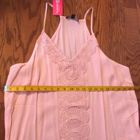 Suzanne Betro Sleeveless Top with Lace - Picture 5 of 6